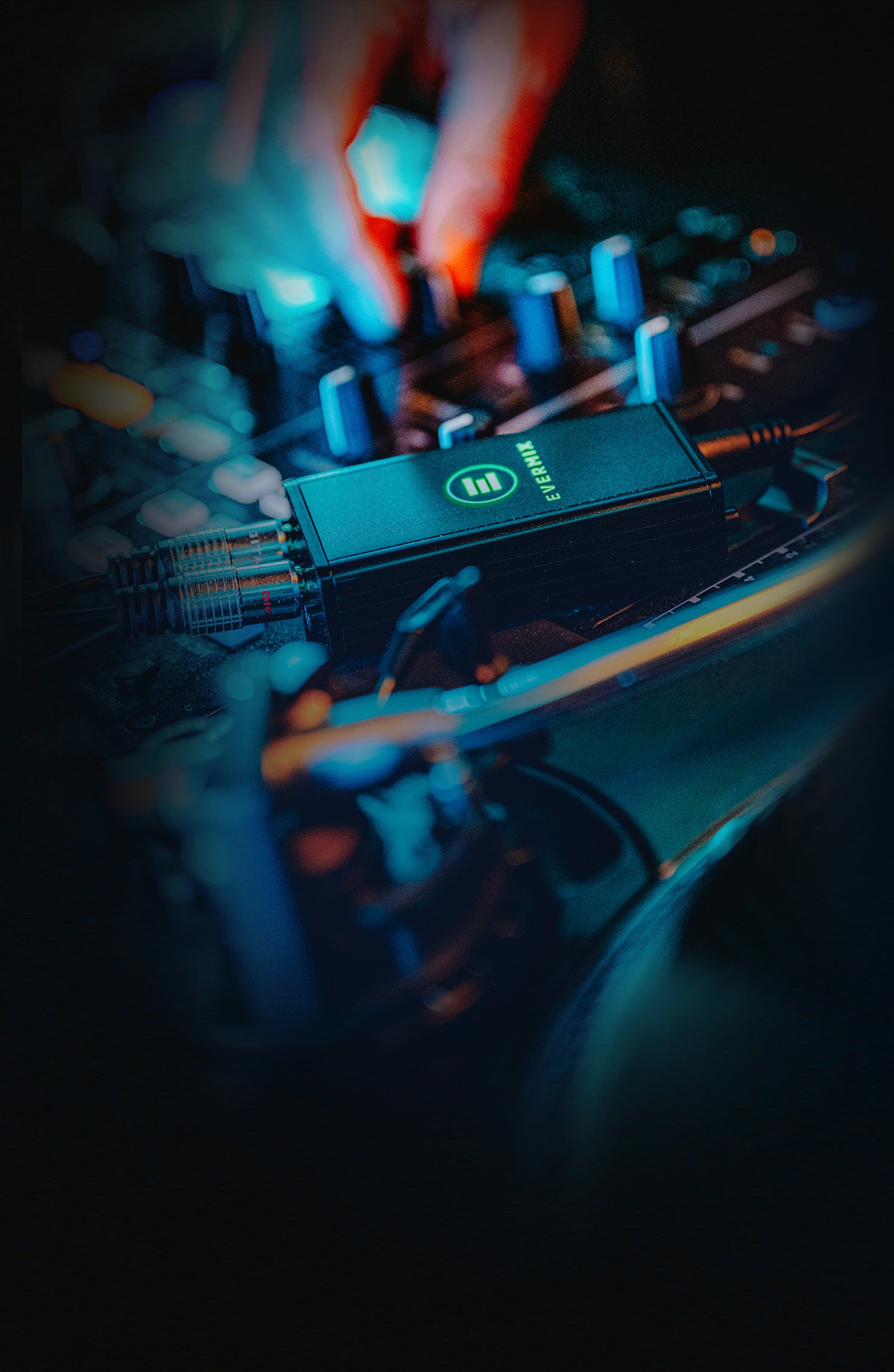 evermix演示-section-1-mobile.jpg__PID:00dc5f0d-c349-460a-aa2a-546f658775f7